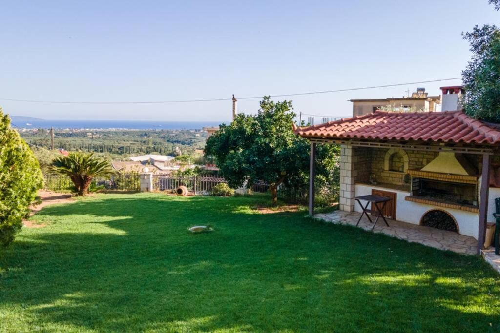 Akrivi'S House In Kalamata Exterior foto